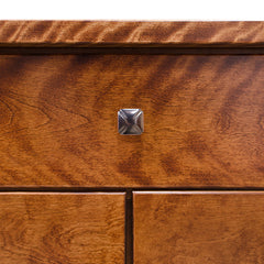 Linmore Dresser