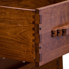 Greene & Greene Cloud Lift 10-Drawer Dresser