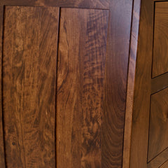 Hillsdale Traditional Four Drawer Chest