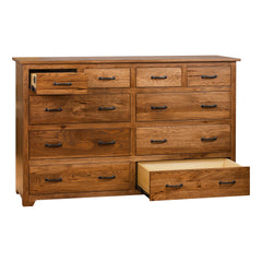 Hickory Yancy Cobler 10 Drawer Dresser