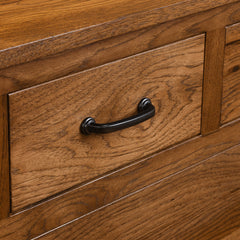 Hickory Yancy Cobler 10 Drawer Dresser