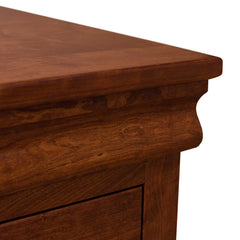 Traditional Lux Dresser