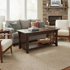 Coffee table w/ drawer