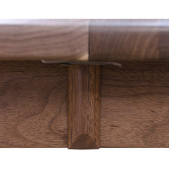 Carlyl Dining Table