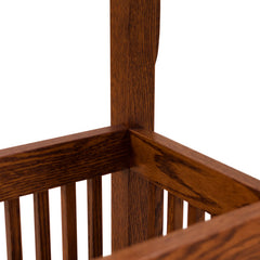 End Table w / magazine rack